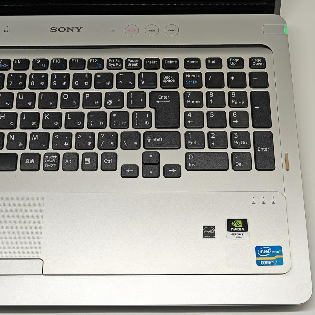 【VAIO】爆速i7 SSD256GB 8GB シルバー 大型ノートPC