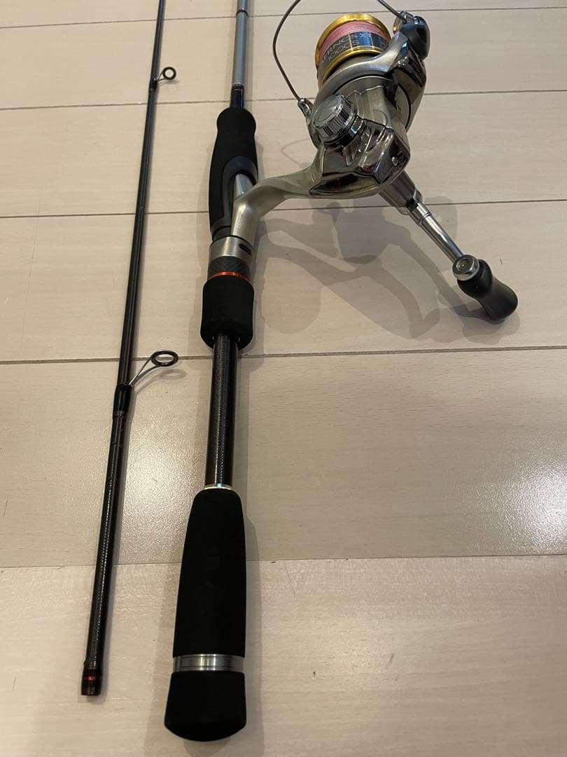 メジャークラフトAIROCK AR-732MシマノAERNOS XT 1000S