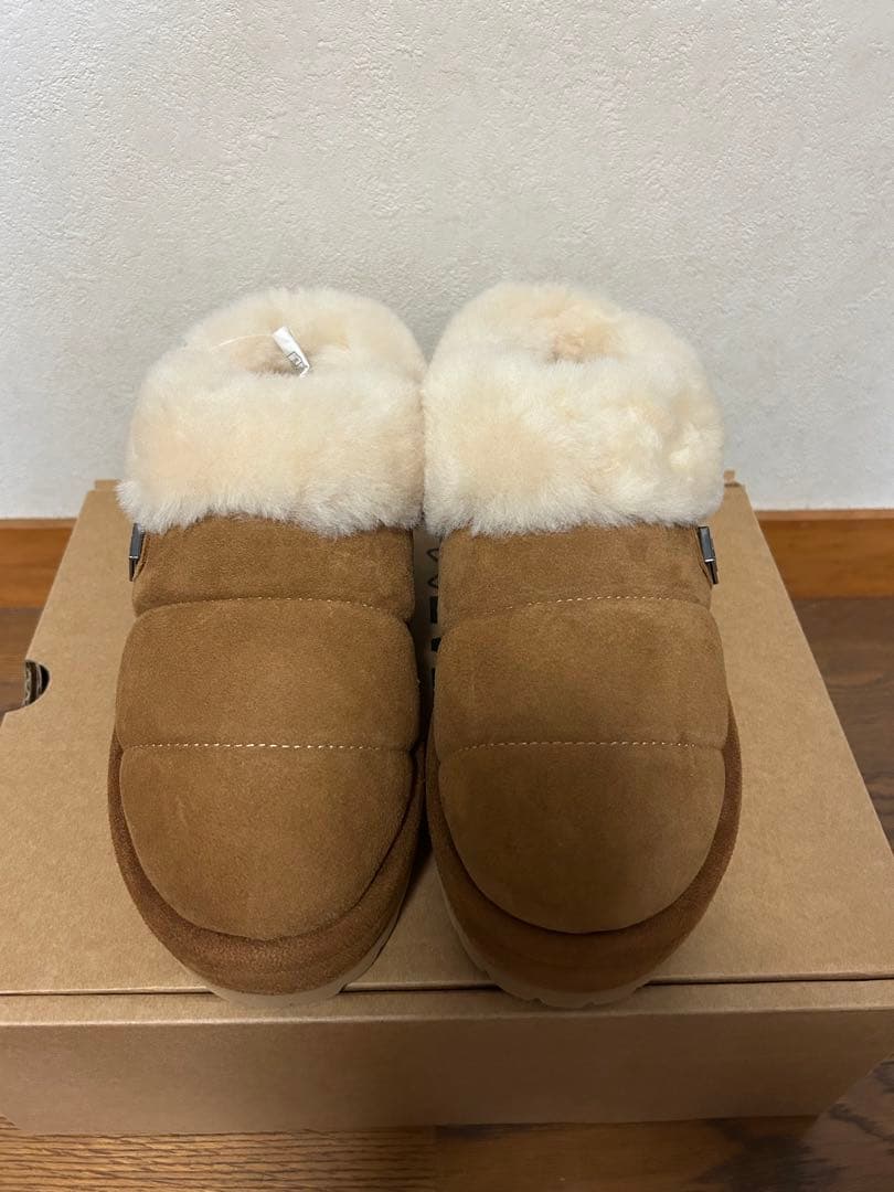 新品　UGG エクスプレス　ムートンブーツ　厚底　EU38