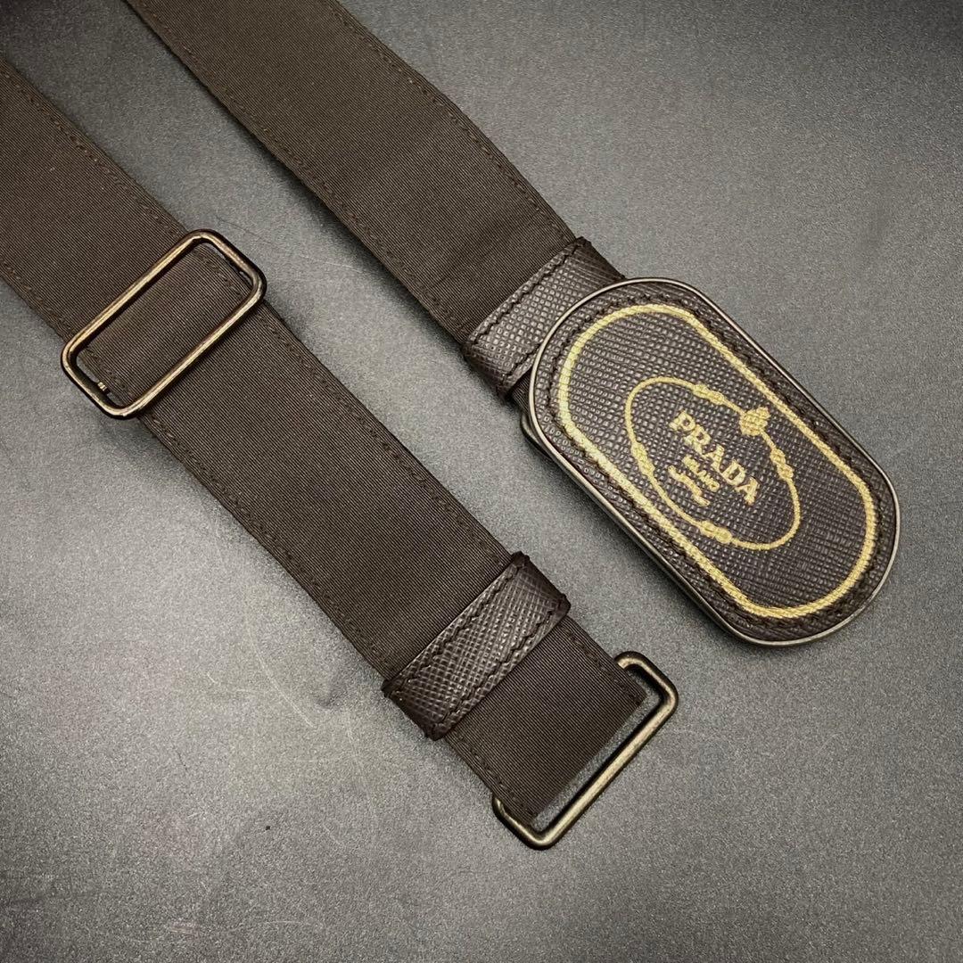 プラダ ロゴ バックル ベルト ダークブラウン