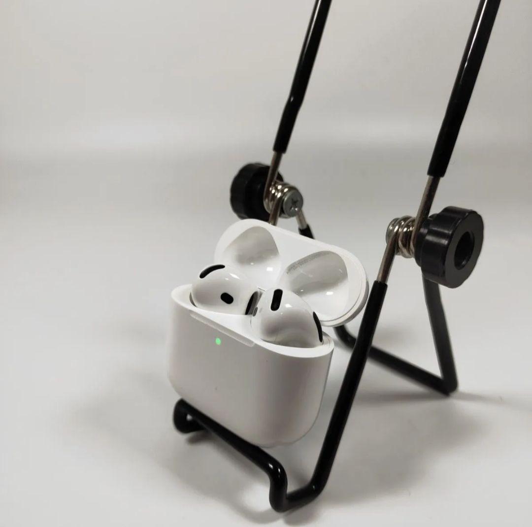 A2394A Apple AirPods 第4世代 美品 MXP63J/A