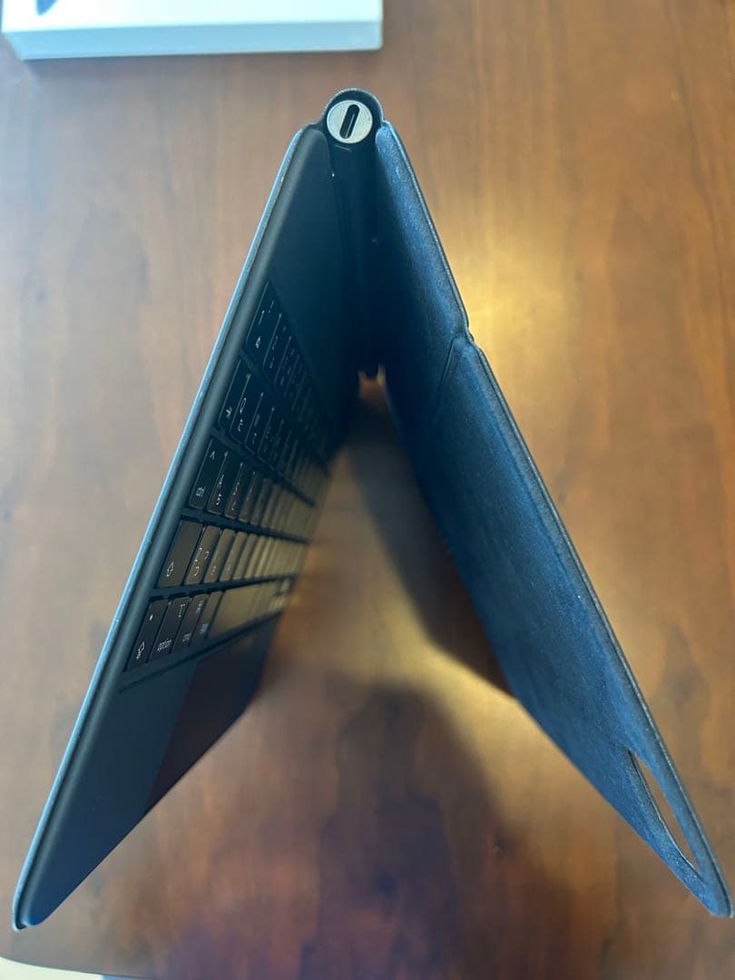 美品 Apple iPad Magic Keyboard 純正 11インチ