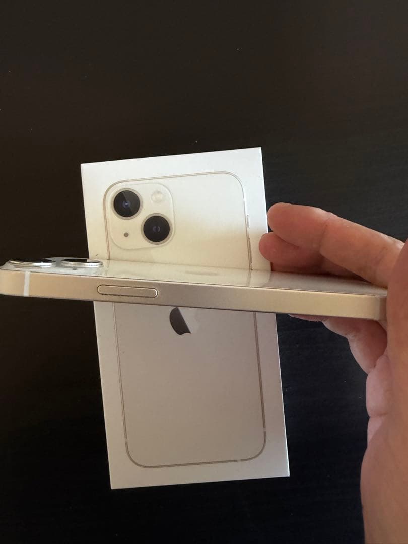 iPhone 13 mini 256GB スターライト 本体 おまけつき