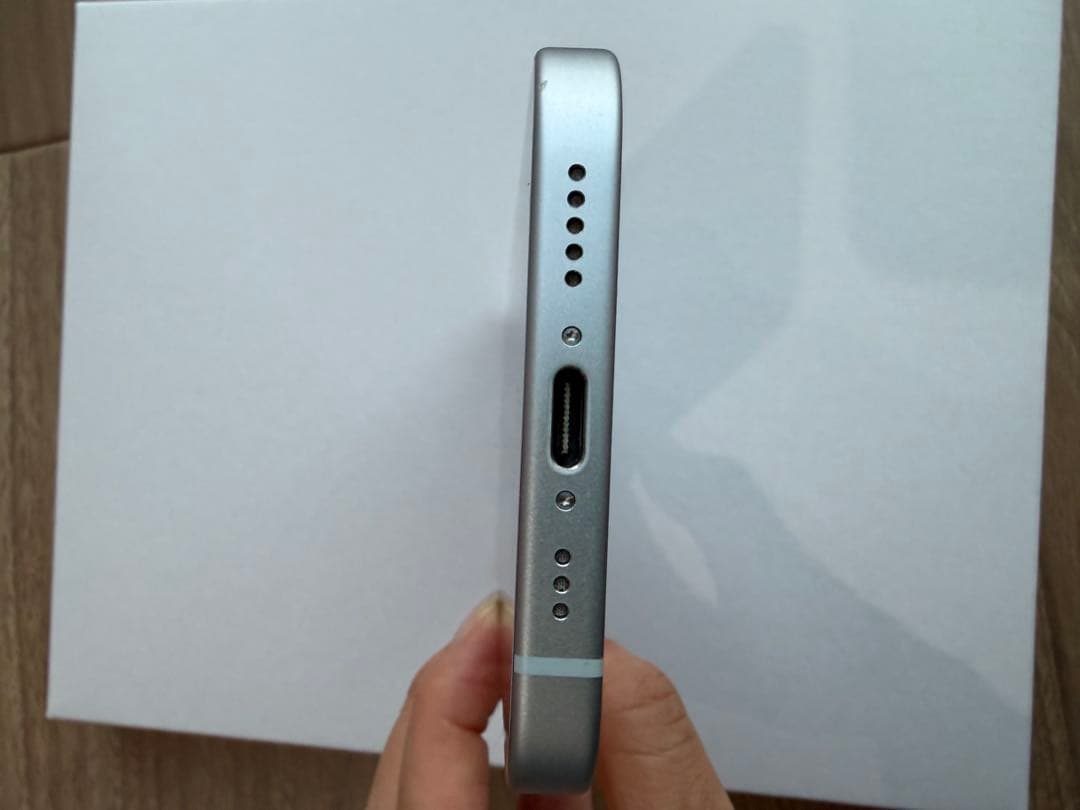 Apple iPhone 15 ブルー 256GB 本体