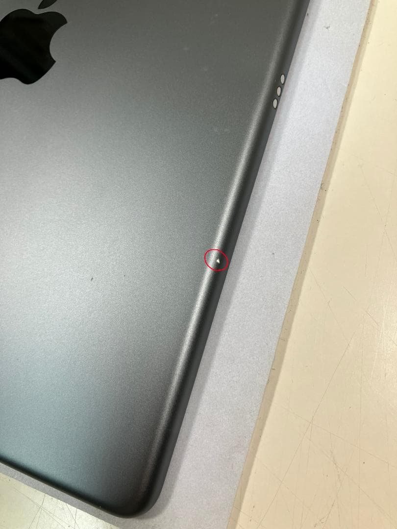 iPad 7世代　128GB グレー　WI-FI カバーガラス付