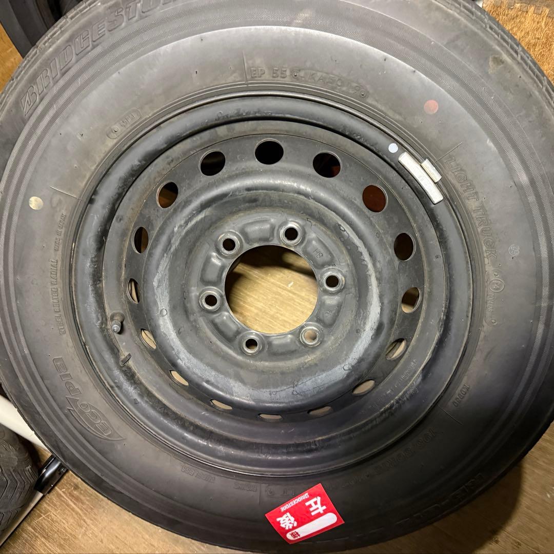 【格安】195/80R15 ハイエース純正　タイヤホイール4本
