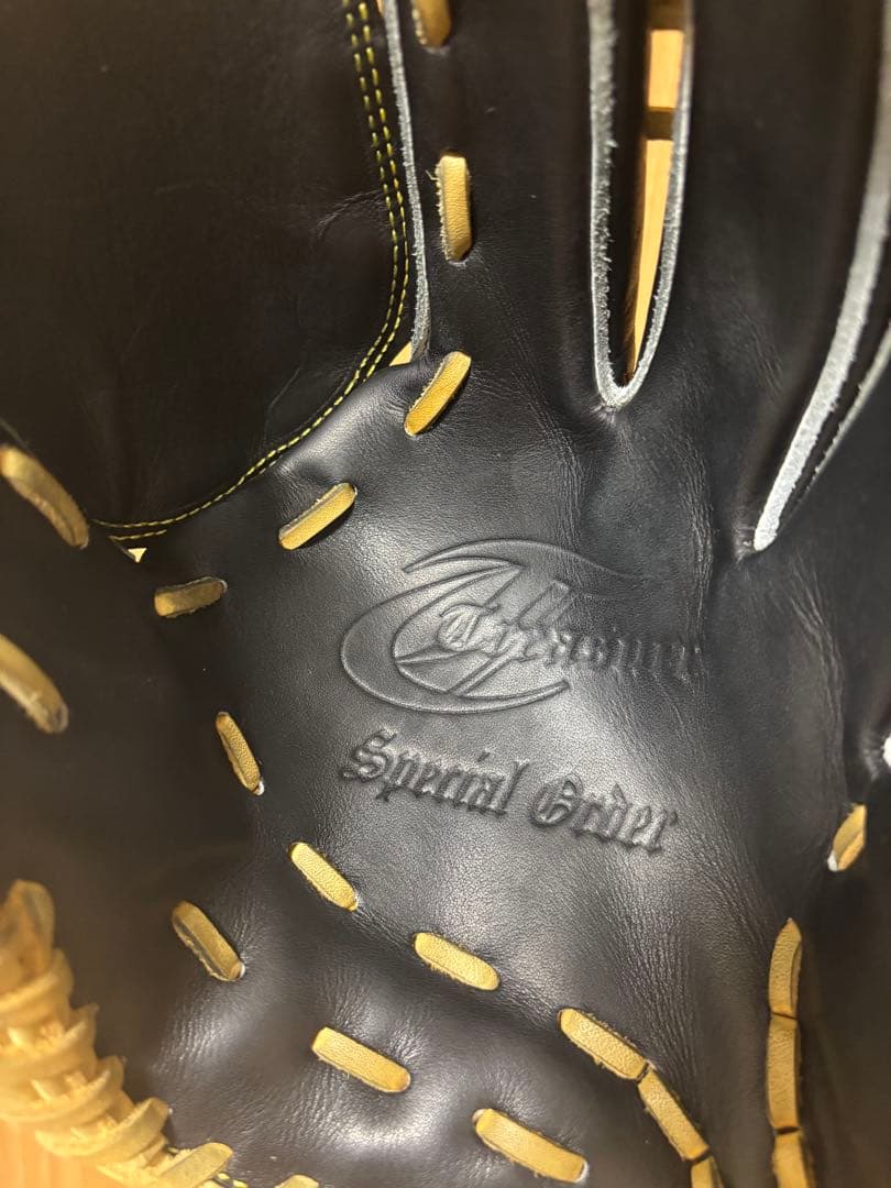 【umezumaさま専用】tresure トレジャー　投手用グローブ