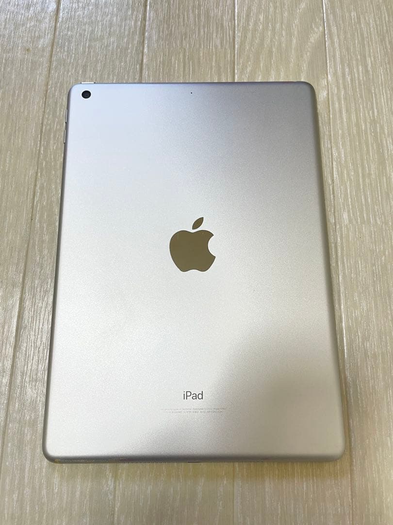 iPad 第6世代　本体　128GB