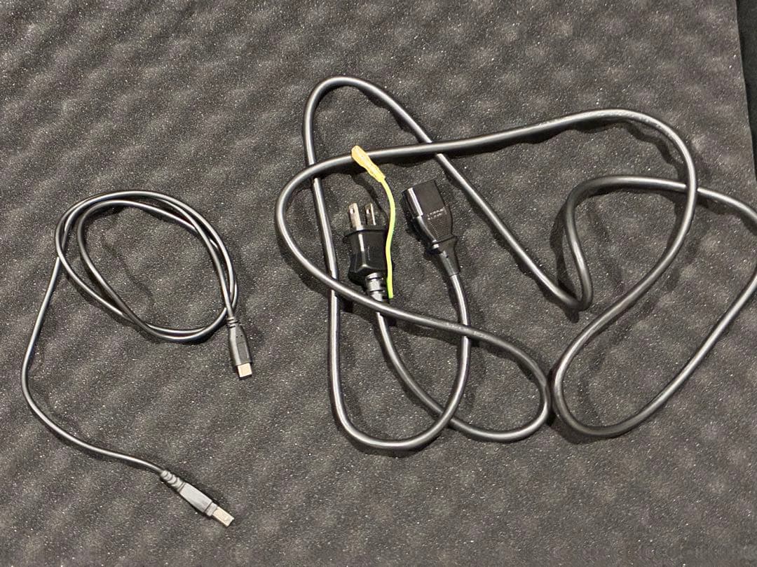 RANE ONE UDG専用ケース付き