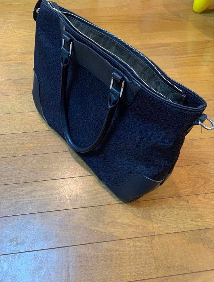 ころぺこ⭐︎PELLE MORBIDA ペッレモルビタ　メンズバッグ