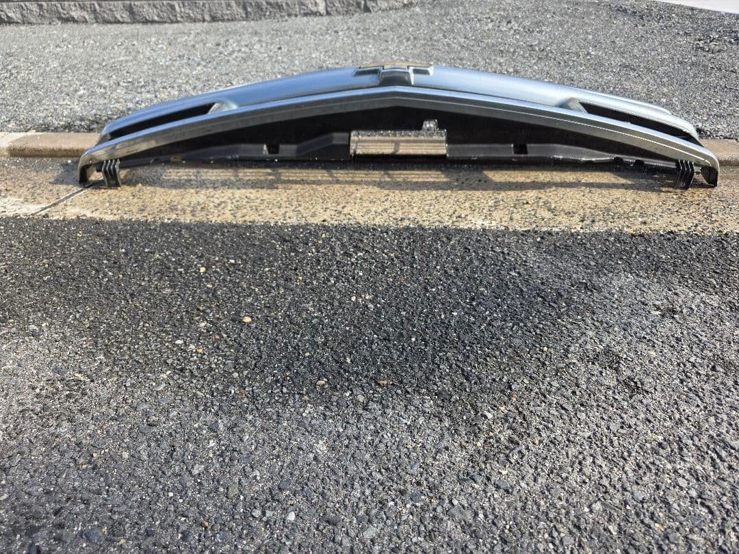 Sunnyさん専用 シボレー C1500 94up 純正グリル 純正ボウタイ