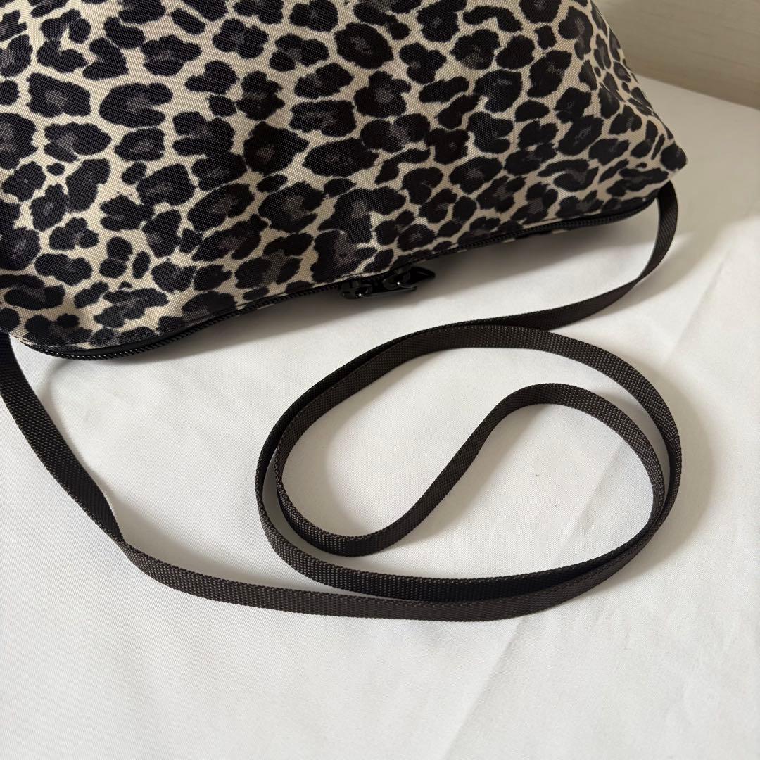 【美品】エルベシャプリエ　舟型 ビッグポシェット2885F グリーンレーベル別注