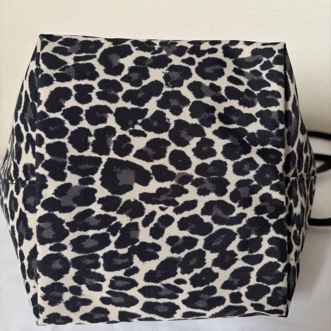 【美品】エルベシャプリエ　舟型 ビッグポシェット2885F グリーンレーベル別注