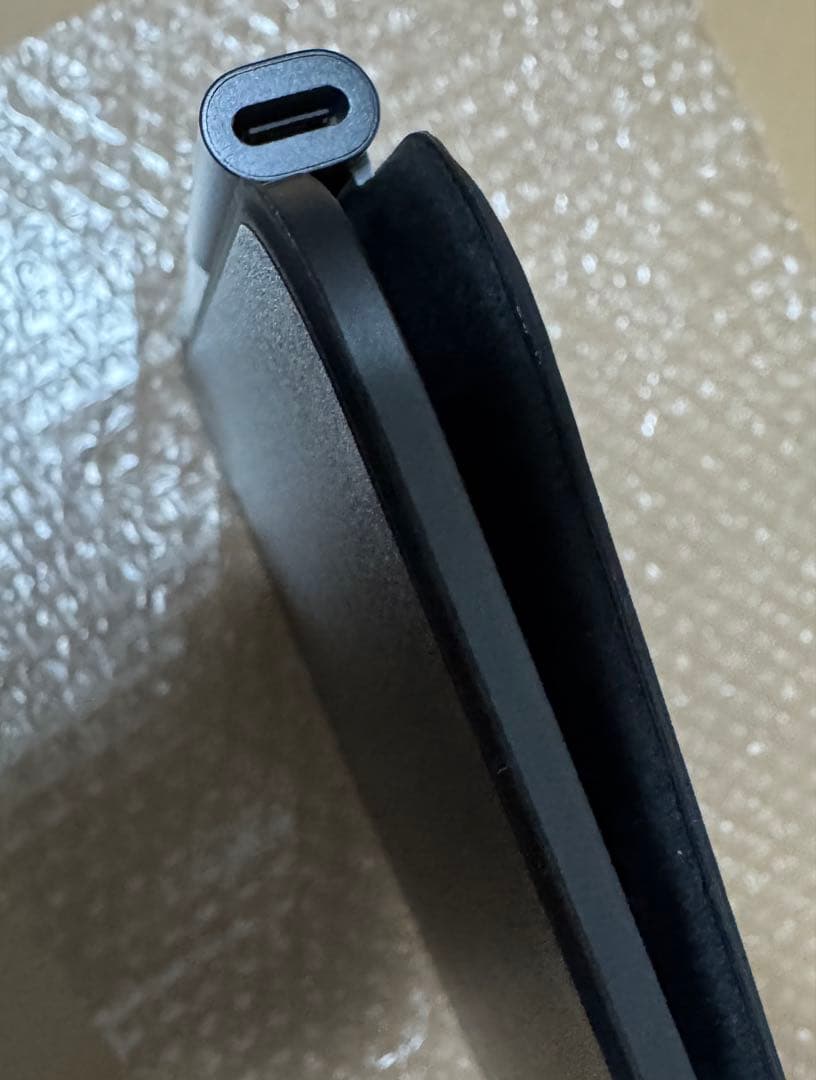 13インチ iPad Pro (M4)用Magic Keyboard