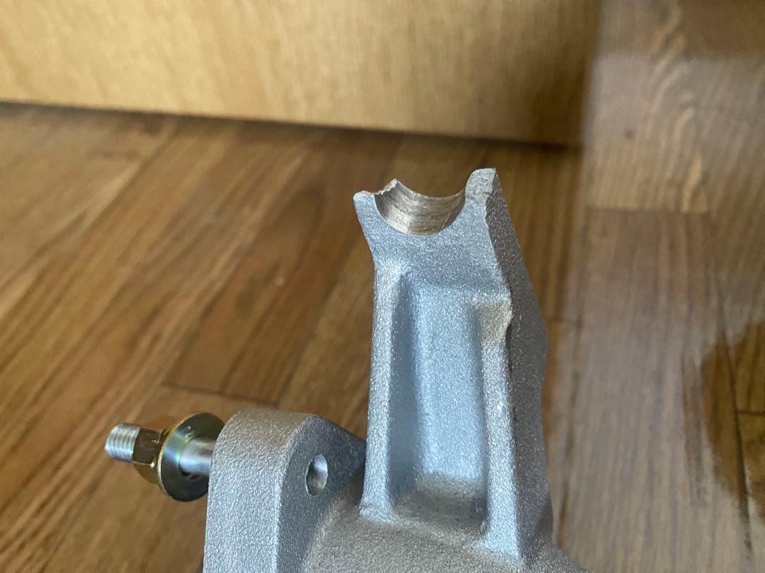 アルミ製 L型　L28 ジャンク　インマニ　ソレックス　ウェーバー