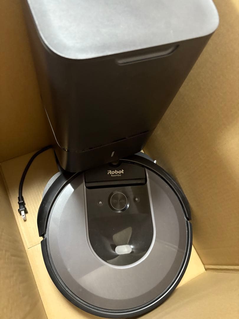 ルンバ i7+ (i755060) ロボット掃除機 自動ゴミ収集機能付き