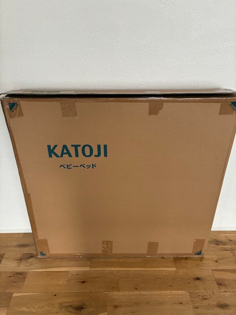 【美品】【送料込み】カトージ　ベビーベッド　折りたたみ