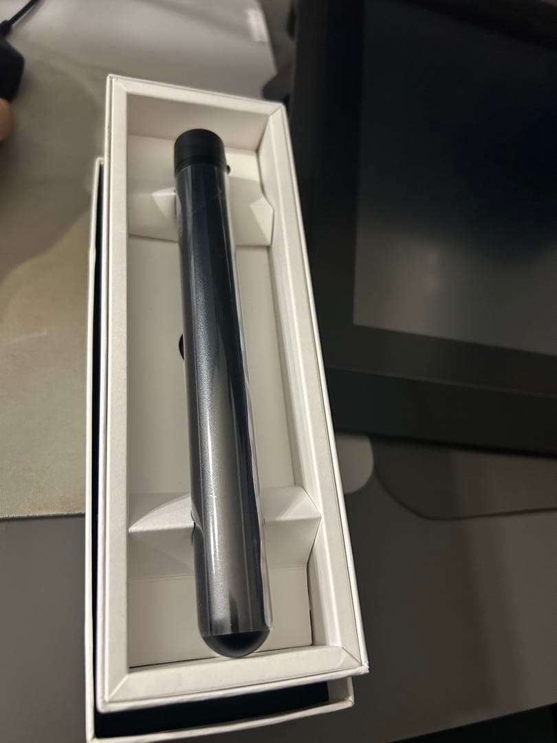 ワコム 液タブ 液晶ペンタブレット Wacom Cintiq 16