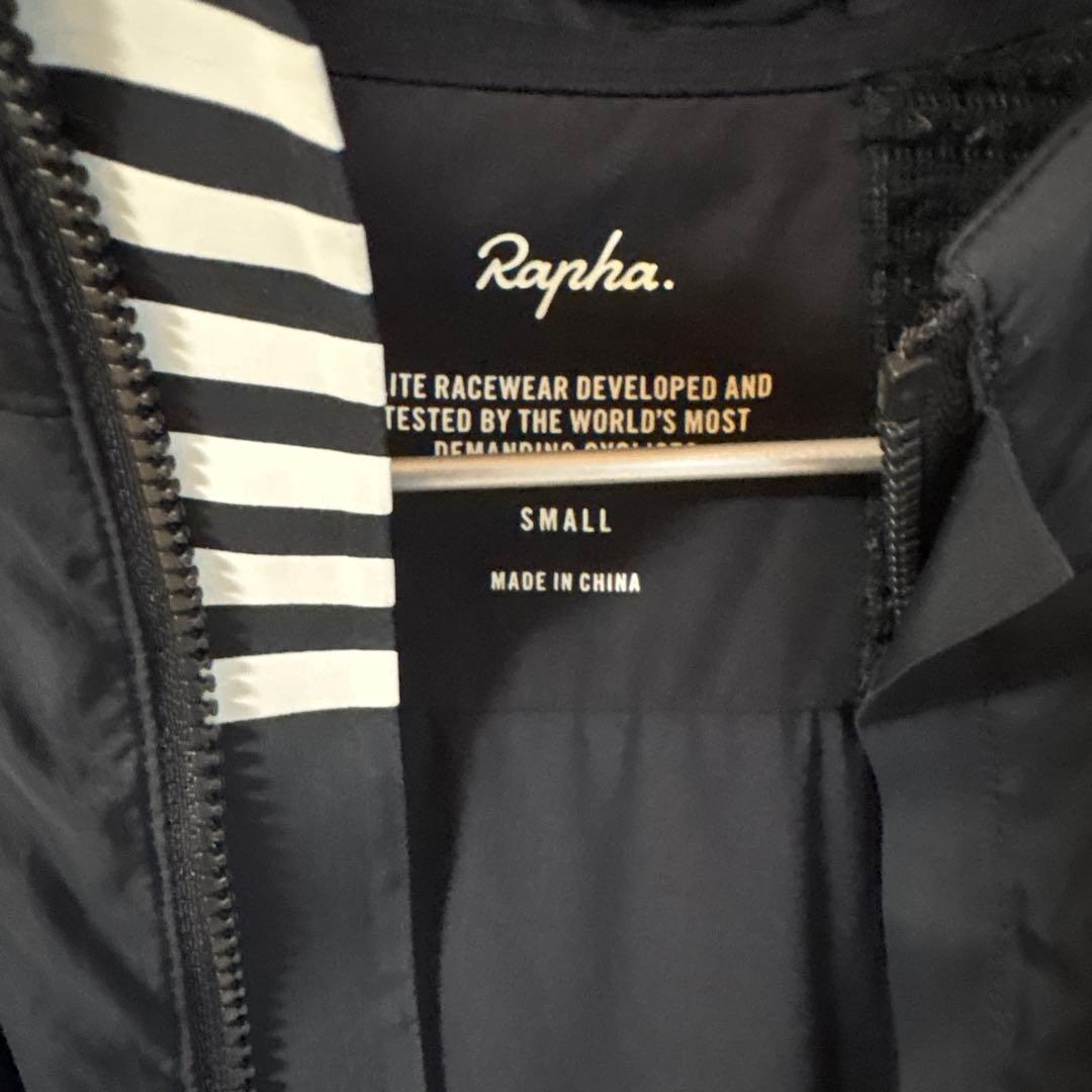 ラファ メンズ プロチーム インサレーティッド ジレ 黒系 Sサイズ