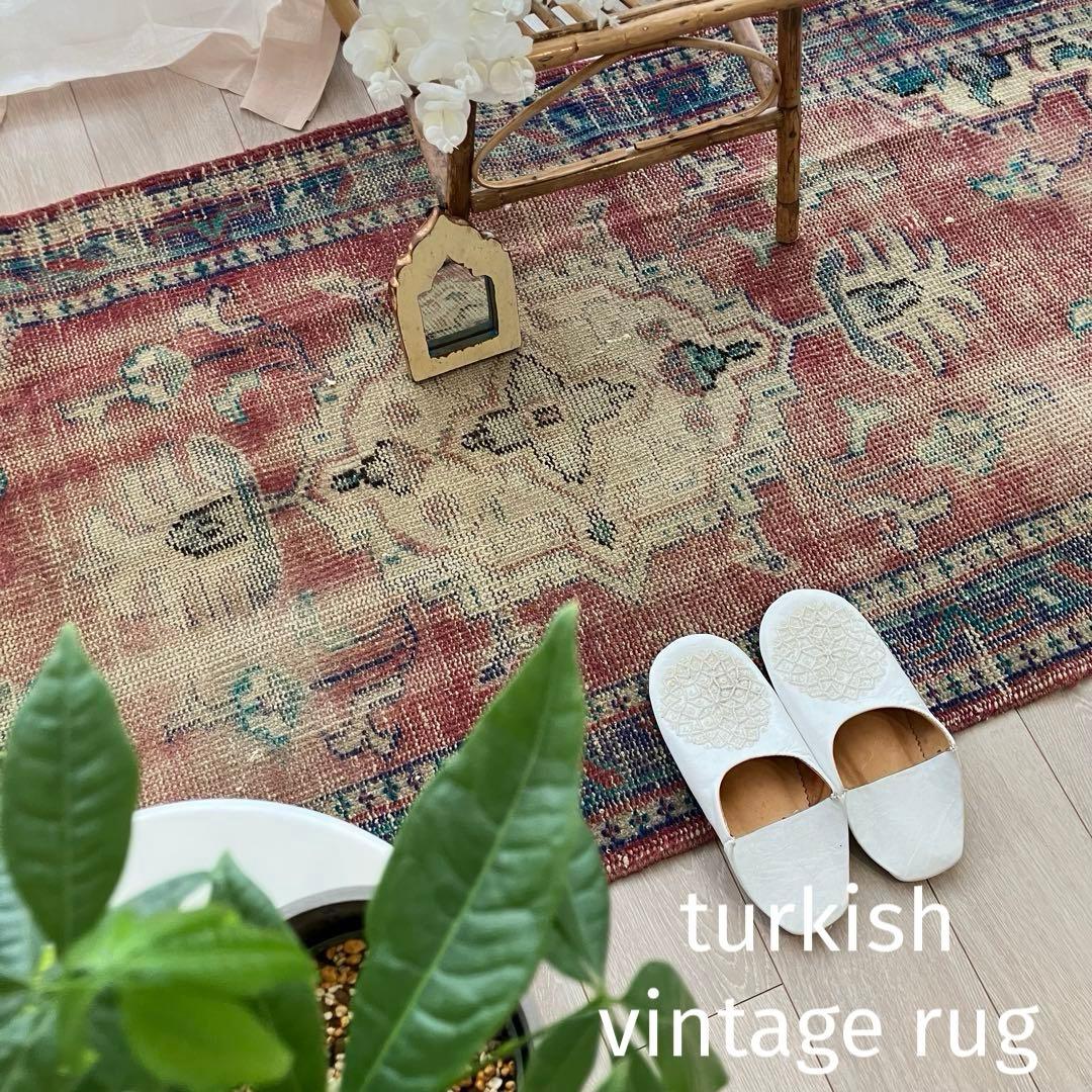 メダリオン✳︎ブルー85〜78×196✳︎レッドパープル　トルコヴィンテージラグ