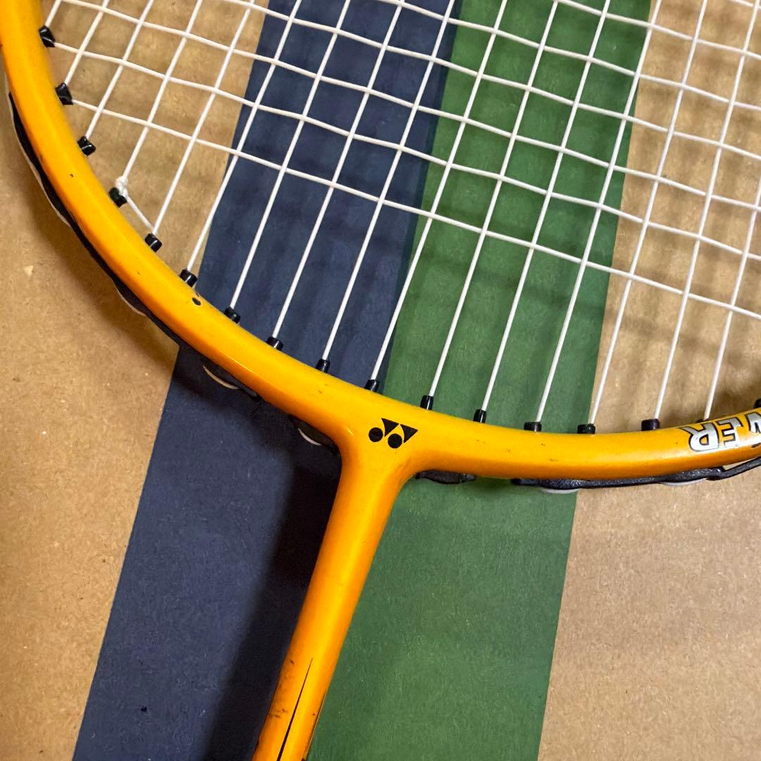 YONEX Muscle Power 30 バドミントンラケット
