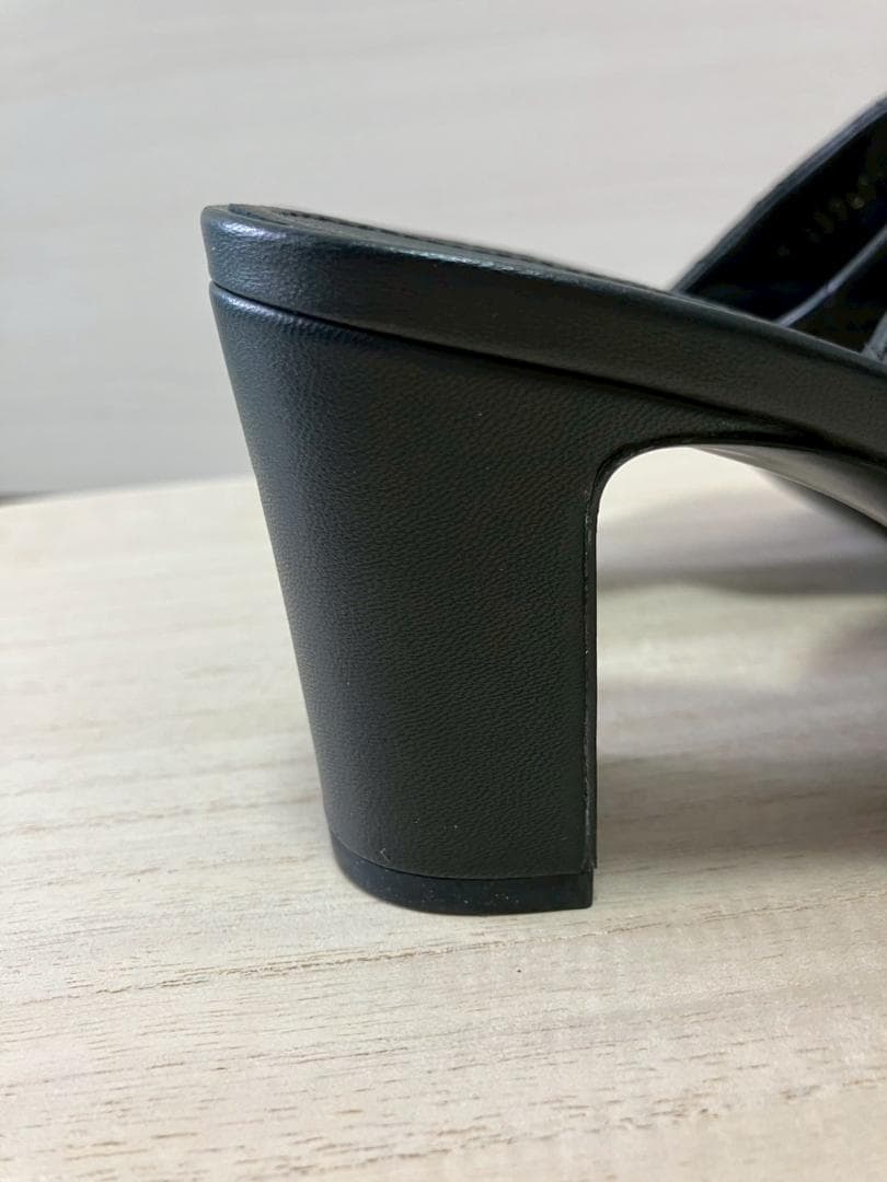 【極上】Chanel マトラッセ チェーンサンダル 38C 約24cm シャネル