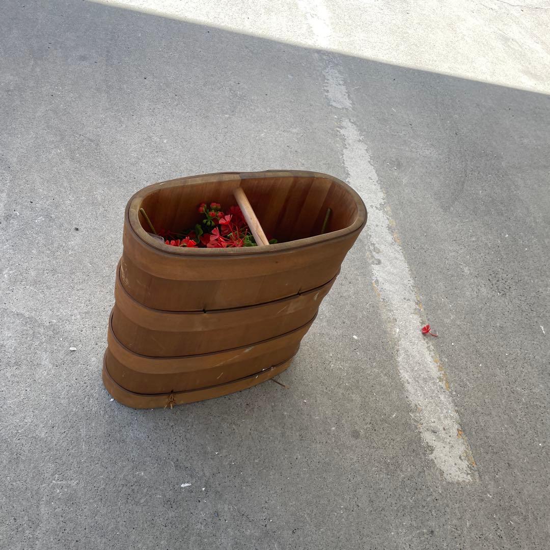 木製楕円形花器 スイス製