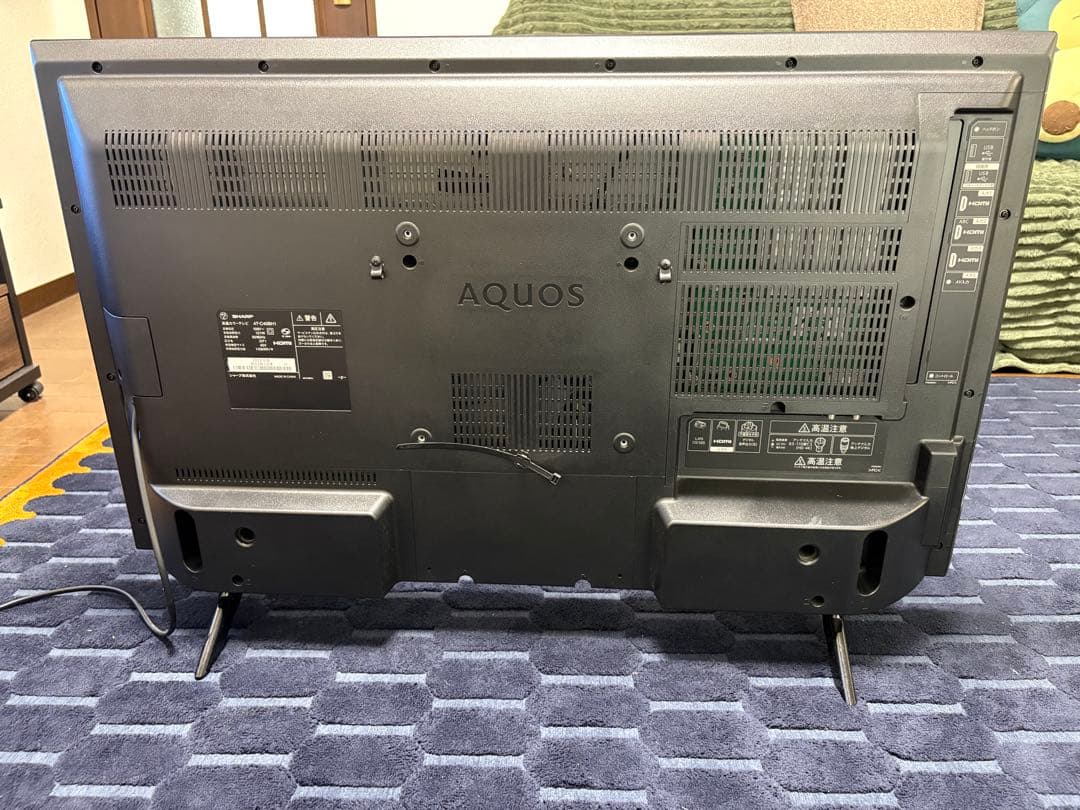 シャープ　液晶テレビ　40インチ　4T-C40 BH1