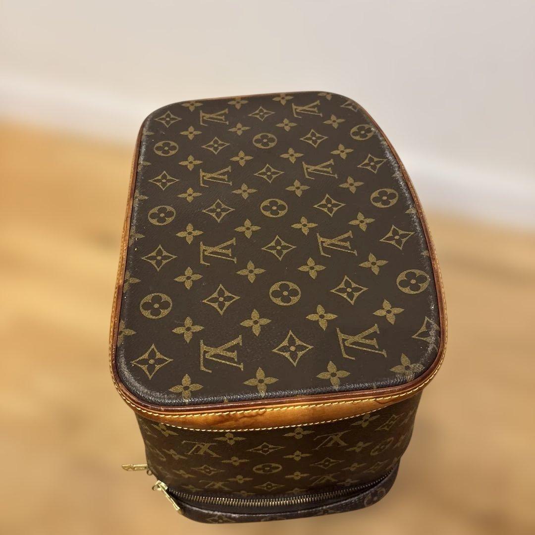 Louis Vuitton モノグラム バッグ　化粧ボックス