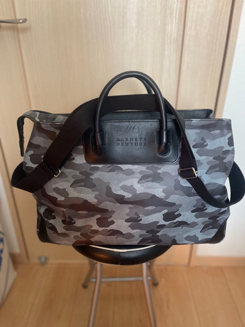 バーニーズニューヨーク　2wayボストンバッグ カモフラージュ(迷彩)