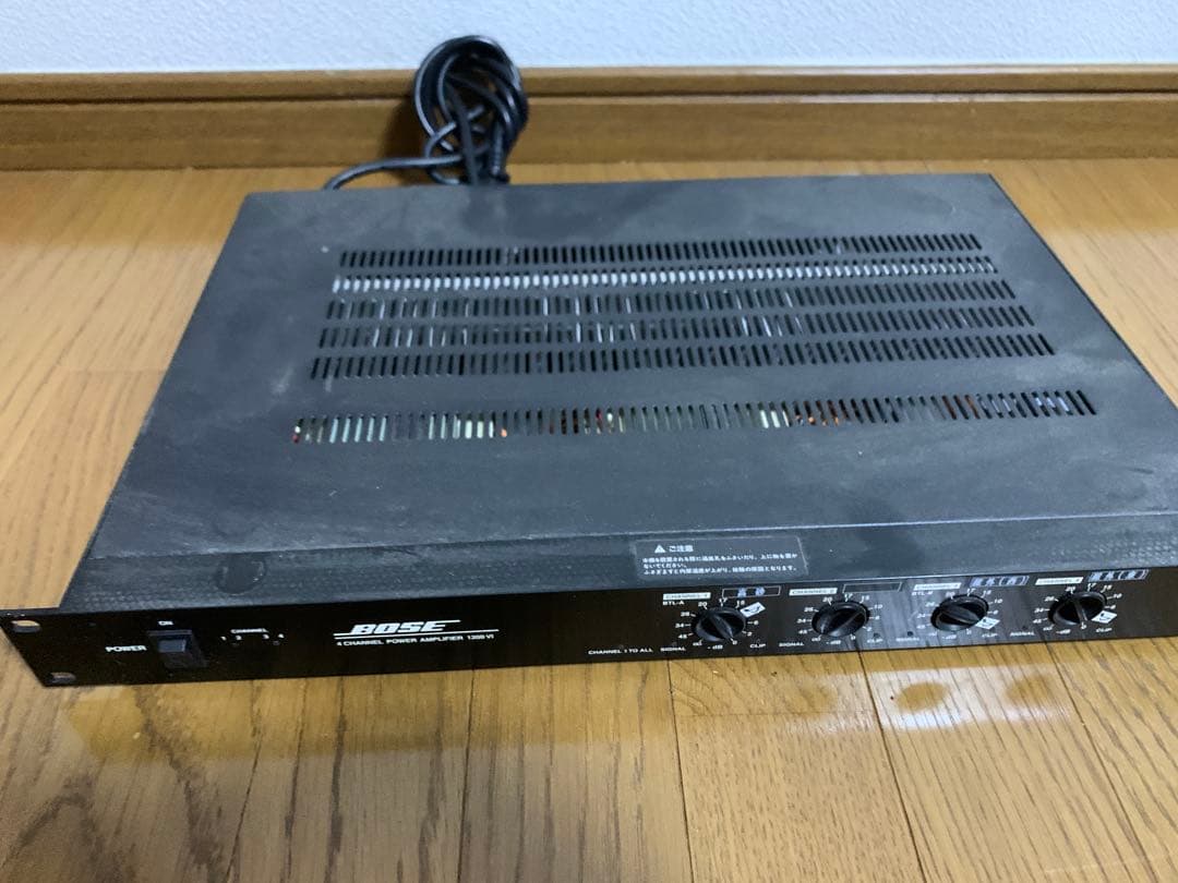 動作品　Bose Professional　パワーアンプ　1200VI
