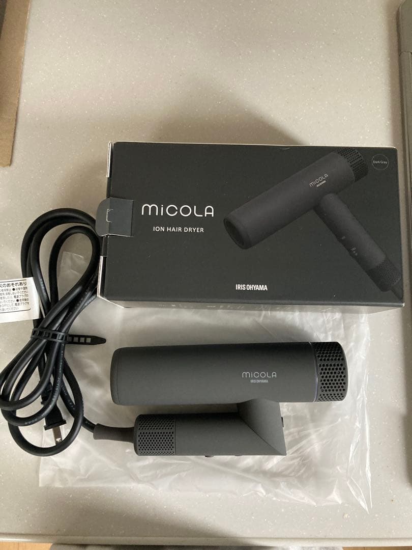 アイリスオーヤマ　ミコラ　ドライヤー　最速乾燥　温冷