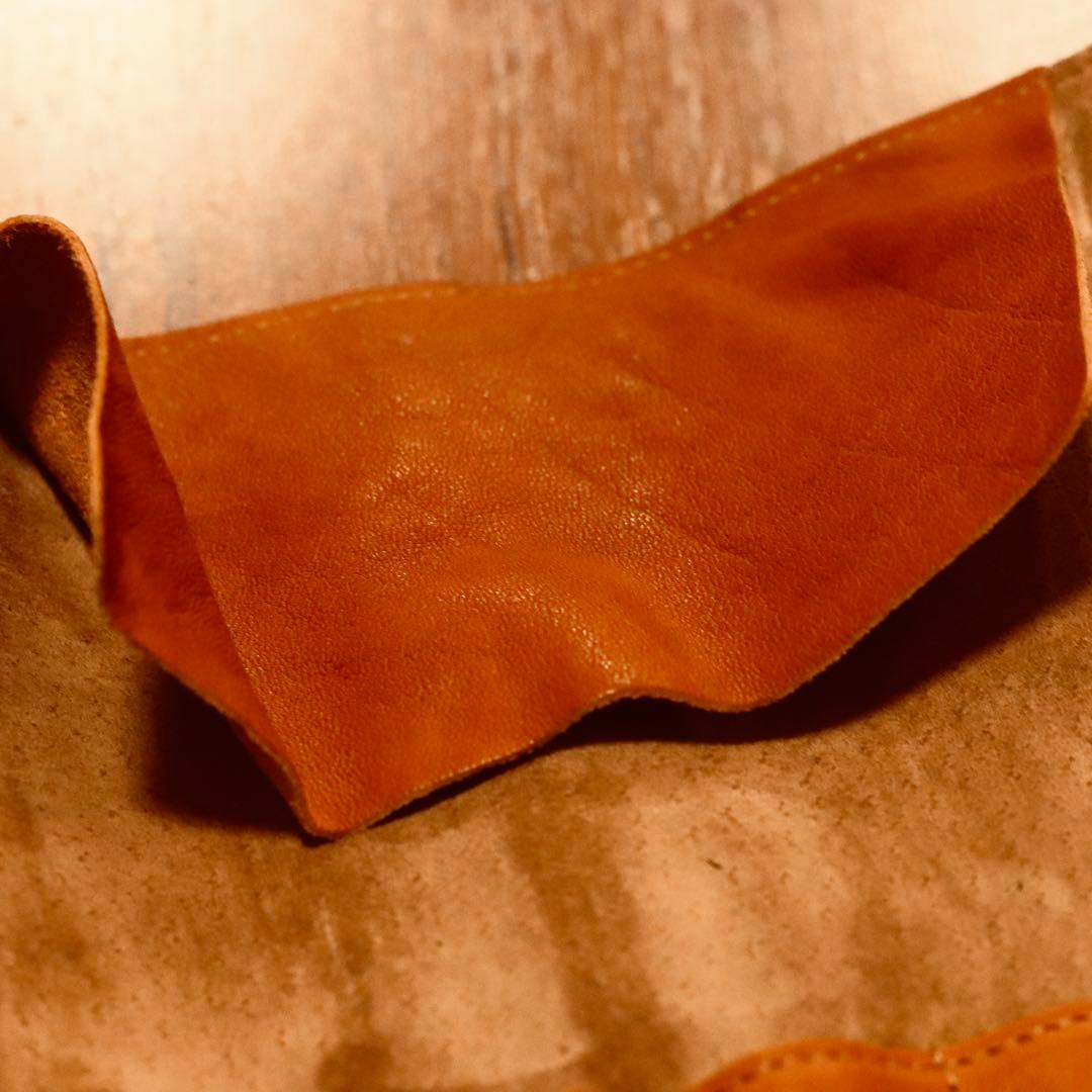 トーンオイルヌメ ロールペンケース ブラウンレザー ロール筆箱 箱付き