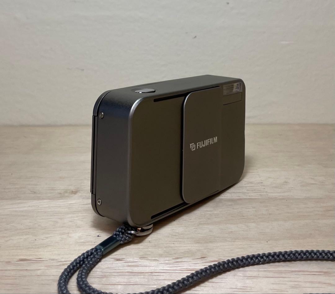 FUJIFILM CARDIA mini TIARA フジ フィルムカメラ