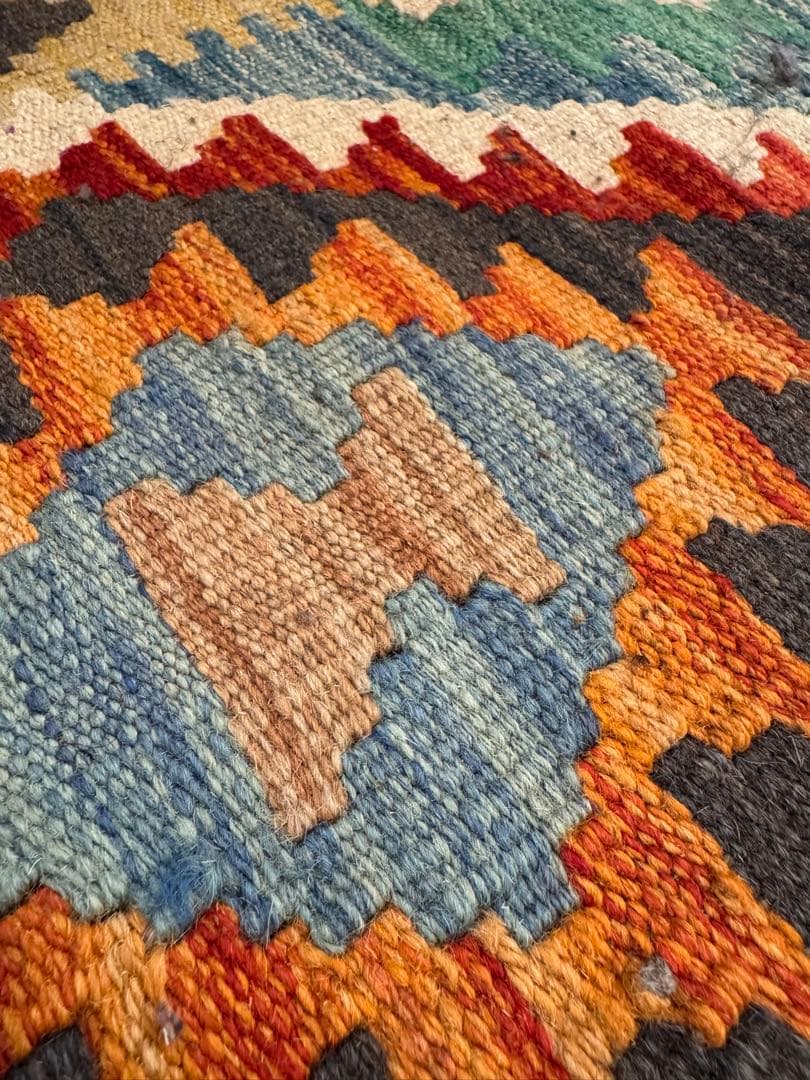 Vol.4アフガニスタン　遊牧民　手織りキリム　アクセントラグ　128×88②
