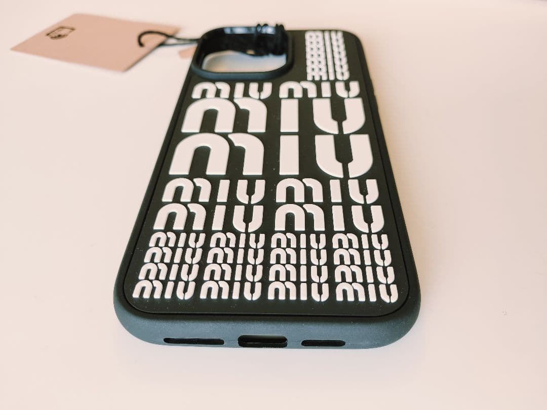 新品未使用★ MIU MIU iPhone 14 PRO MAX ケース