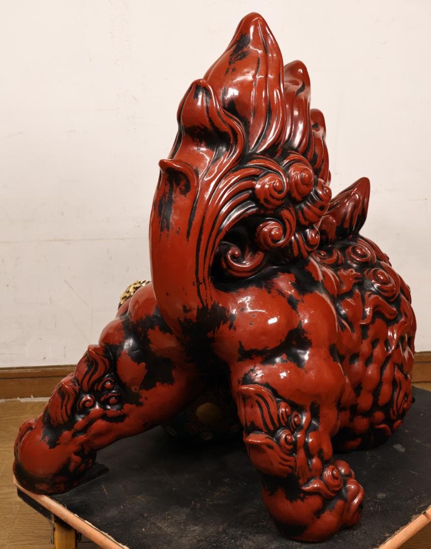 九谷焼　特大　九谷 八幡窯 須栄義 銘　玉獅子　置物　高さ60㎝　重さ30㎏