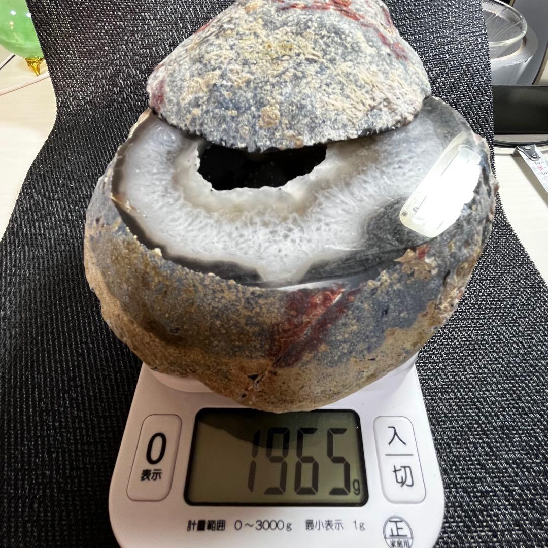 天然石　トレジャーメノウ　重量1.９kg 　幅約155mm