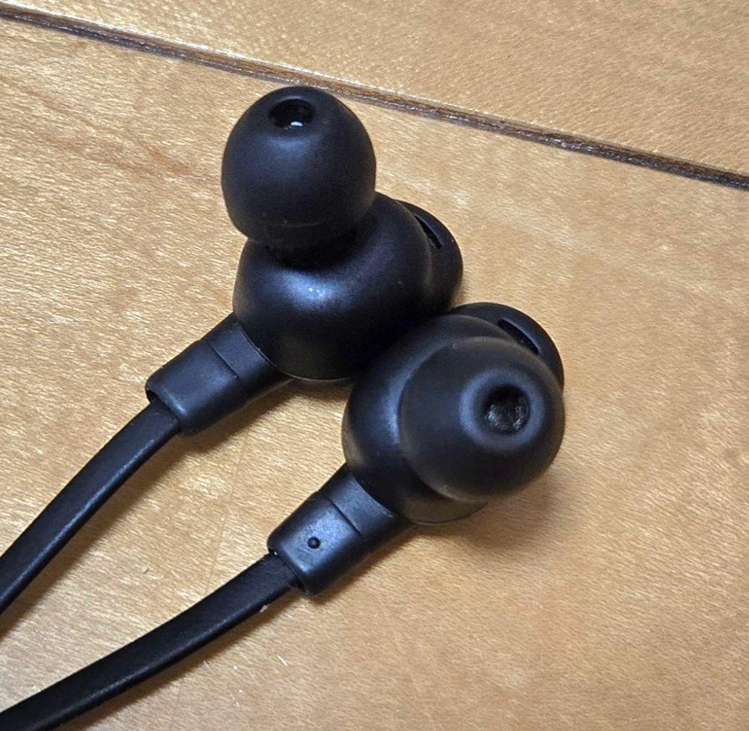 SONY WI-1000XM2 ネックバンド／カナル型／ノイズキャンセリング