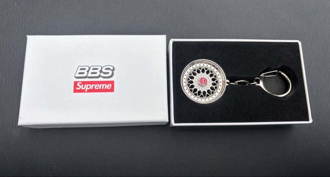 アクセサリー Supreme x BBS RS Rim Keychain \"Silver\"