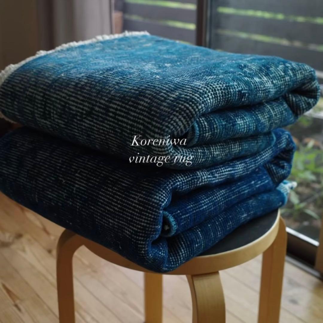 最終値下げ‼️koreniwa トルコヴィンテージラグ　115×210 藍色