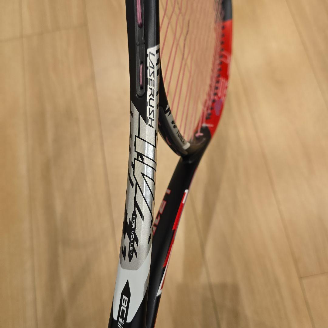 YONEX レーザーラッシュ1V