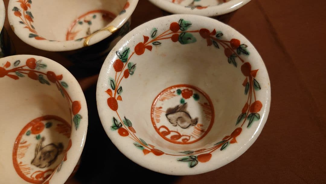 李朝　古玩　赤絵　古九谷　龍　うさぎの図　蔵出し 金継ぎ　５客