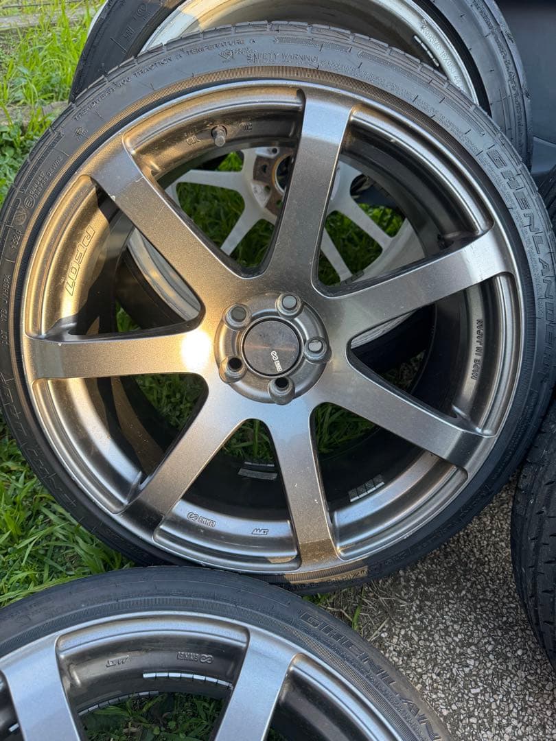 【最終値下げ】ENKEI PF07 18インチ　9j +44 pcd 100