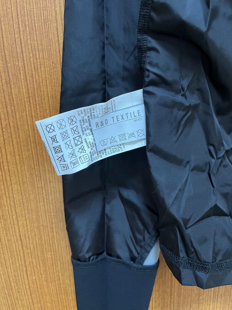 アソス ASSOS ウインドブレーカー