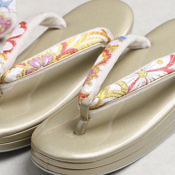 【新品】フォーマル草履バッグセット 24cm 古典柄 帯地 　02966