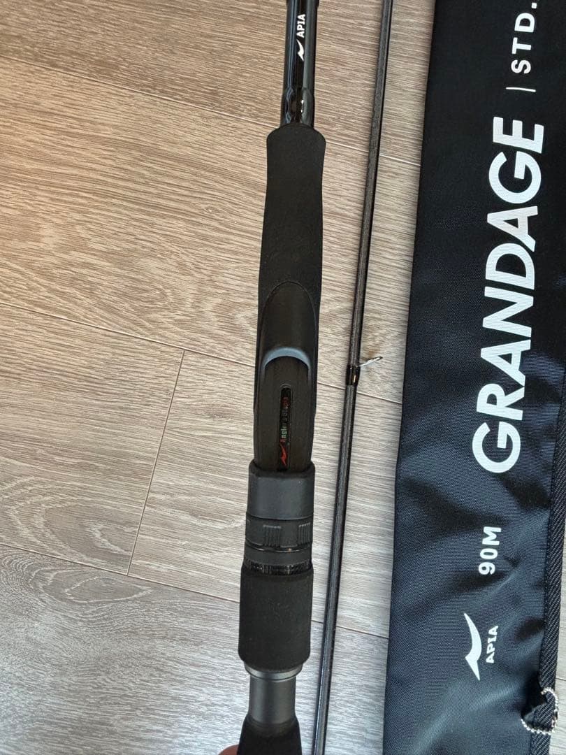 未使用品　GRANDAGE シーバスロッド 90M ロッドケース付き