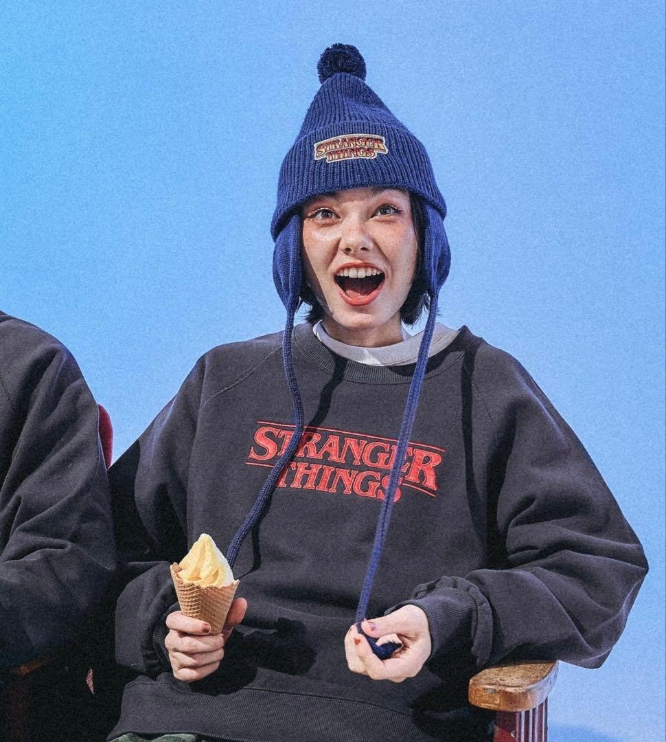 STRANGER SHINGS✖️niko and… コラボスウェットプルオーバー