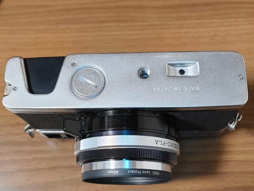 Olympus 35 SP 専用ケース、市販ストラップ、電池スペーサー付き