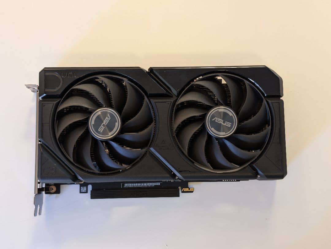 グラフィックボード・グラボ・ビデオカード ASUS Geforce RTX 4070 Super